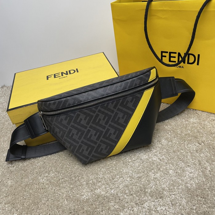 FENDI Bag Black Bag Backpack-2998069