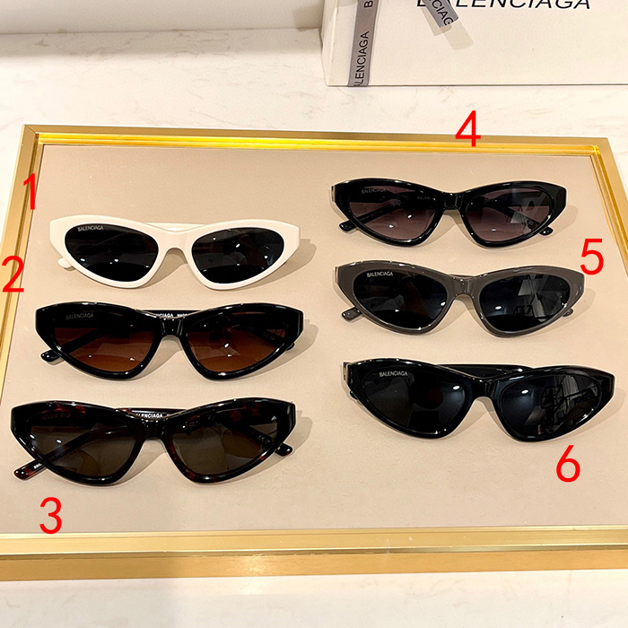 Balenciaga Stylish casual unisex Sun Glasses-3310921