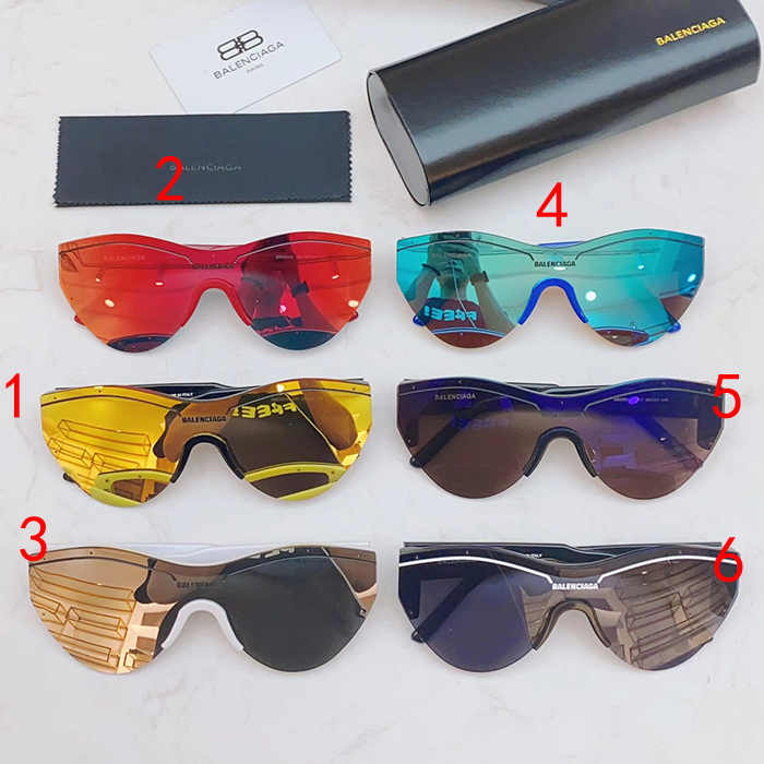 Balenciaga Stylish casual unisex Sun Glasses-2738670