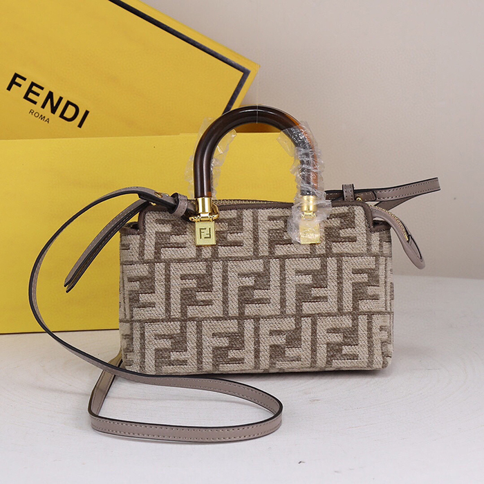 FENDI Woman Handbag bag shoulder bag Diagonal span bag-7469261