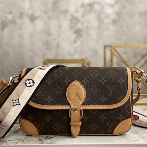 LOUIS VUITTON LV Woman Handbag bag shoulder bag Diagonal span bag-1350543