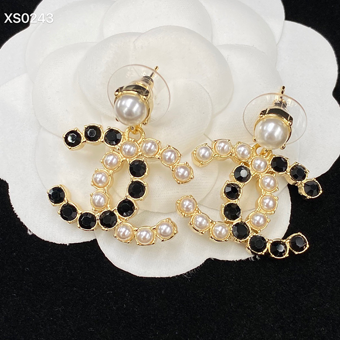 Chanel Earrings-1168130